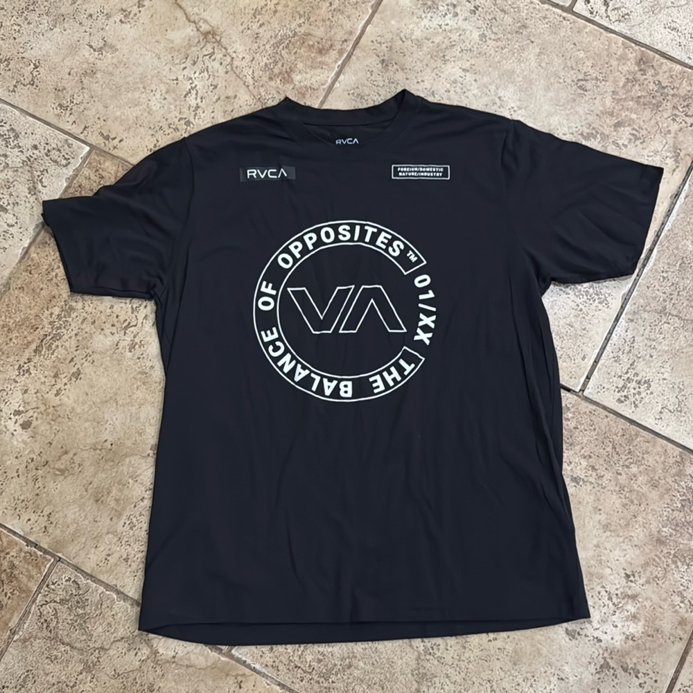 RVCA Tee